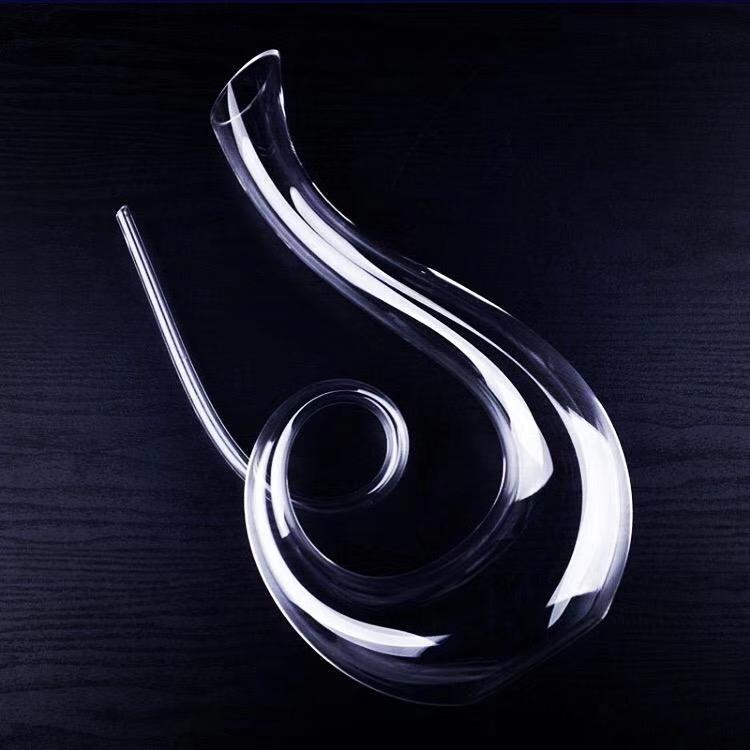 Wine Decanter Hip Flask Pourer Family Bar Holidays DealSniper.net Winkle shaped