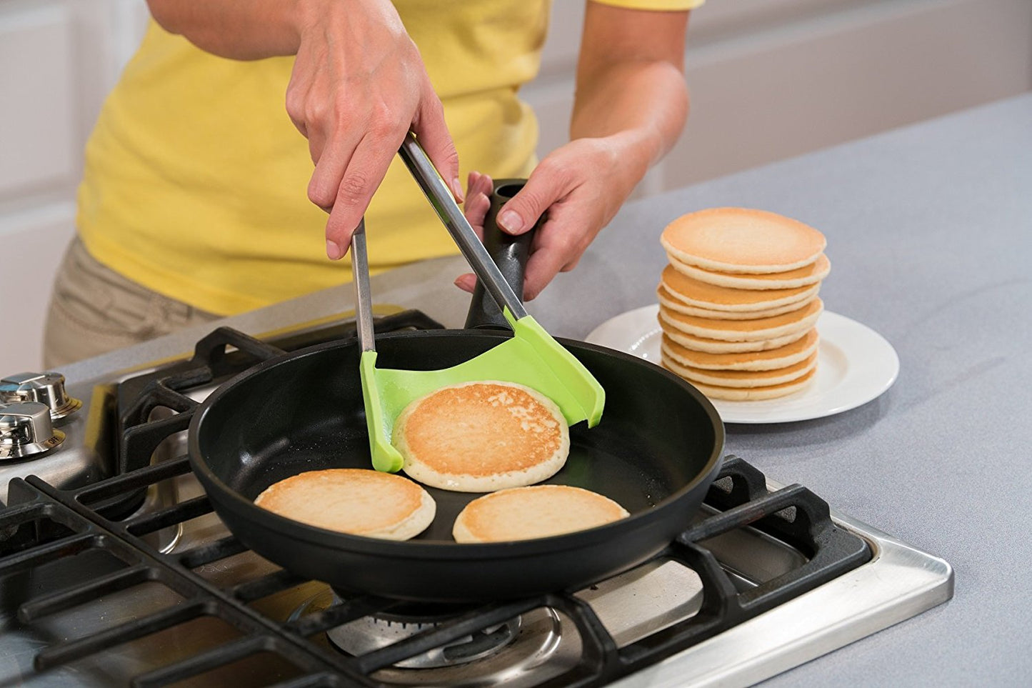 Silicone 2 in 1 Kitchen Spatula Silicone Tongs ,Clever Tongs Kitchen DealSniper.net