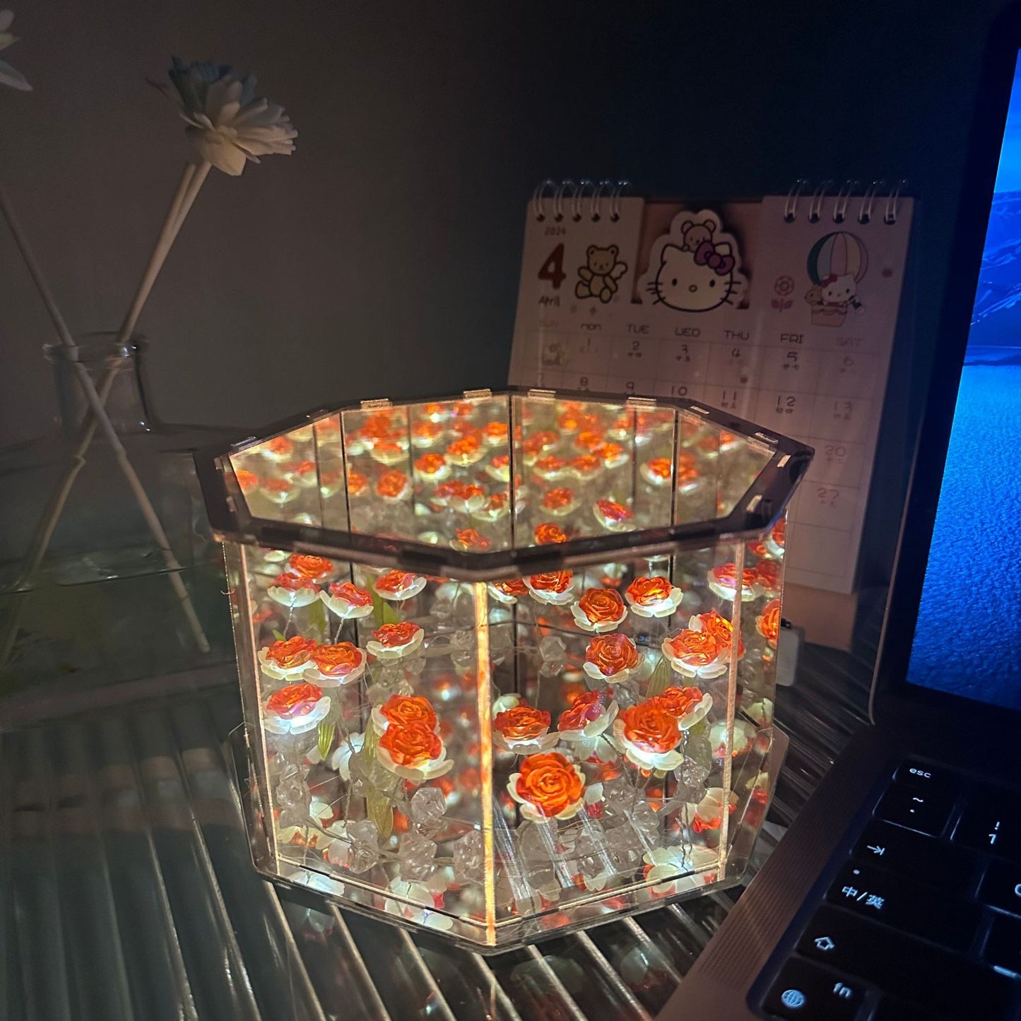 Music Box Creative Tulip Rose Octagonal Small Night Lamp Home Decor DealSniper.net Excluding Gift Bag Red Rose