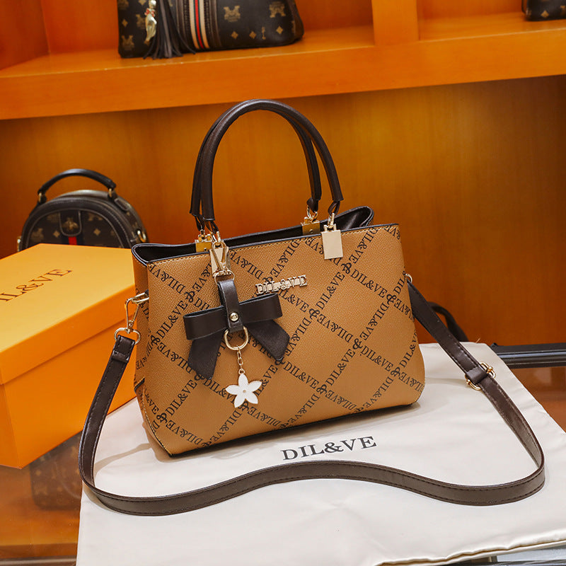 New Fashion Korean Style Casual Messenger Bag For Women Women DealSniper.net