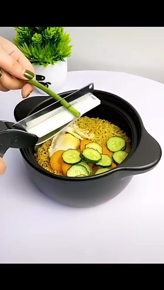 2-in-1 Kitchen Tool Multifunctional Vegetable Scissors Kitchen dealsniper-net