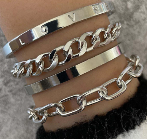 Simple And Smooth C-shaped Hollow Chain Bracelet Set Deals DealSniper.net Silver Set