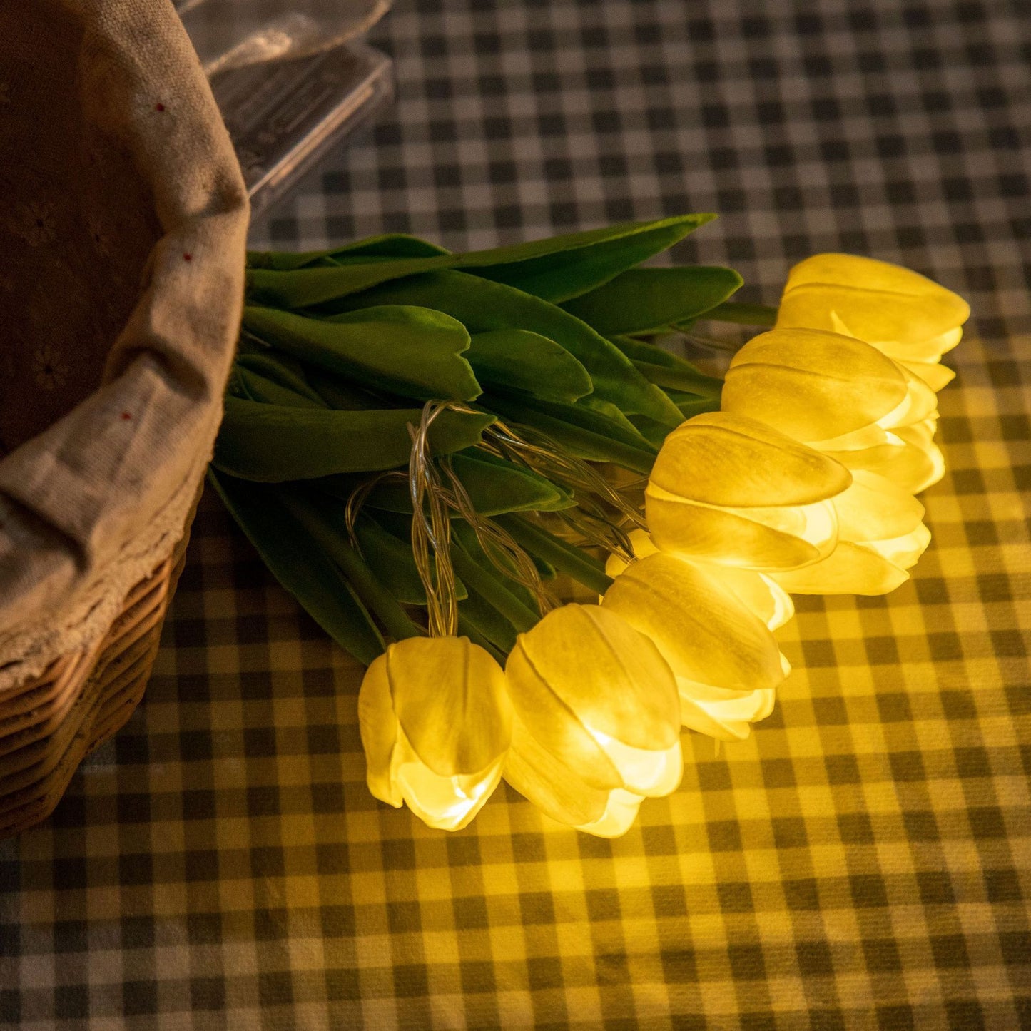 Led Lighting Chain Simulation Tulip Bridal Bouquet Home Decor DealSniper.net