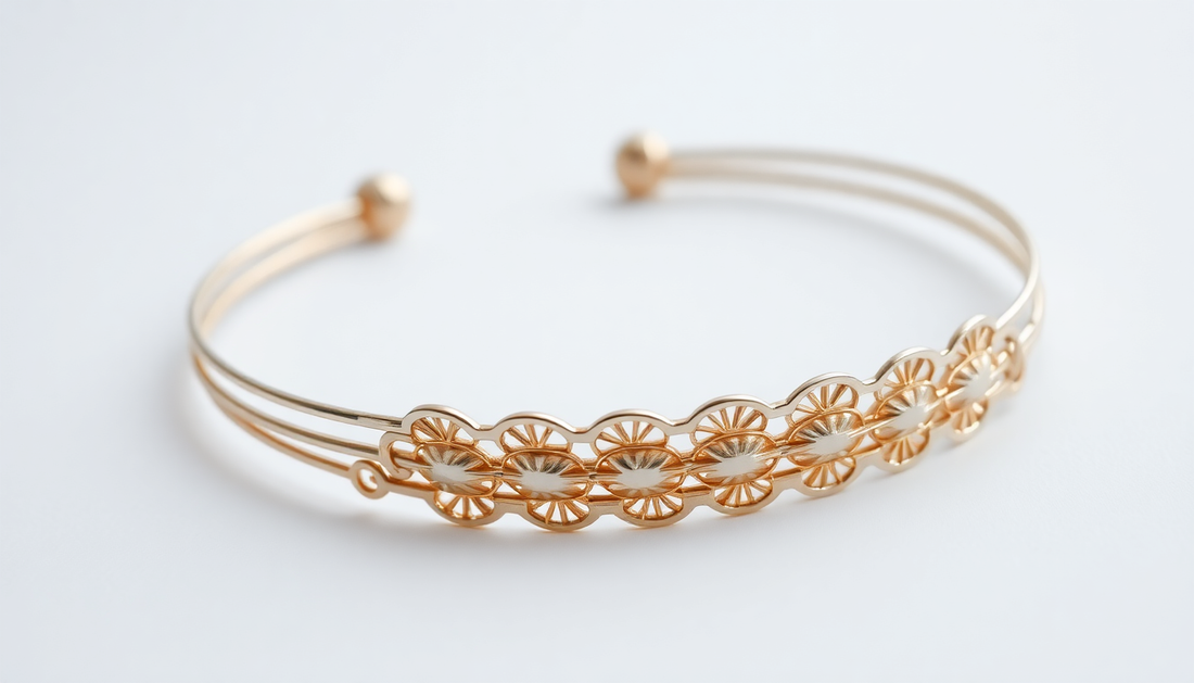 Unwrap the Perfect Gift: Discover the Stunning Metal White Shellfish Plate Bracelet for Women