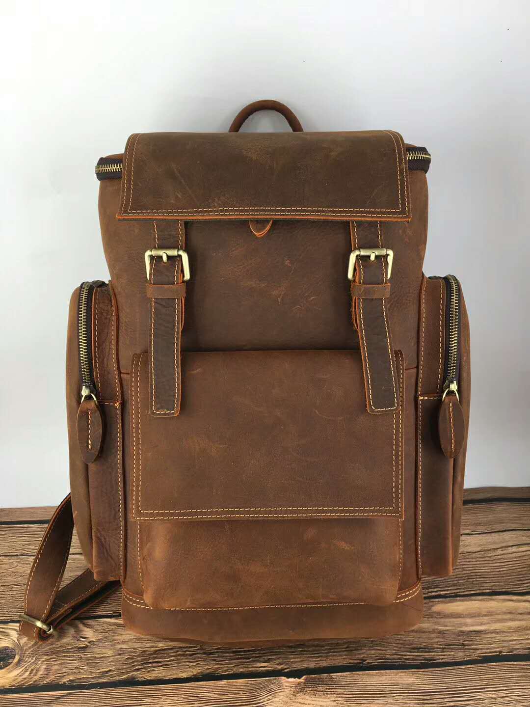 Retro Crazy Horse Leather Mens Backpack male computer