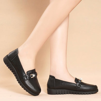Women's Soft Soled Comfortable Flat Working Leather Shoes Women DealSniper.net