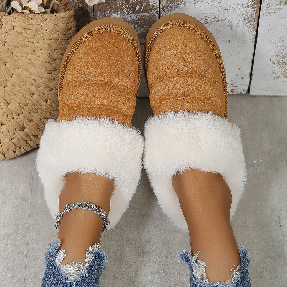 Winter Plush Slippers Home Thick-soled Warm Cotton Slippers Women Outdoor Garden Shoes Women DealSniper.net