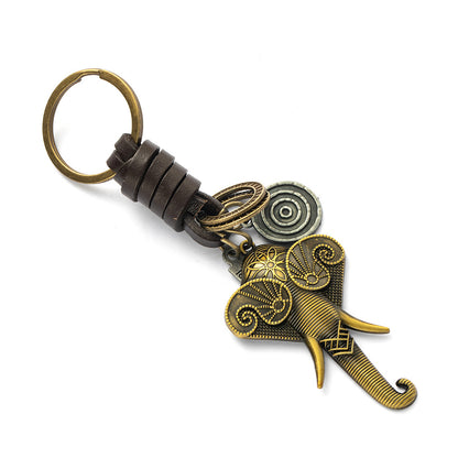 Women's Fashion Vintage Handwoven Leather Keychain