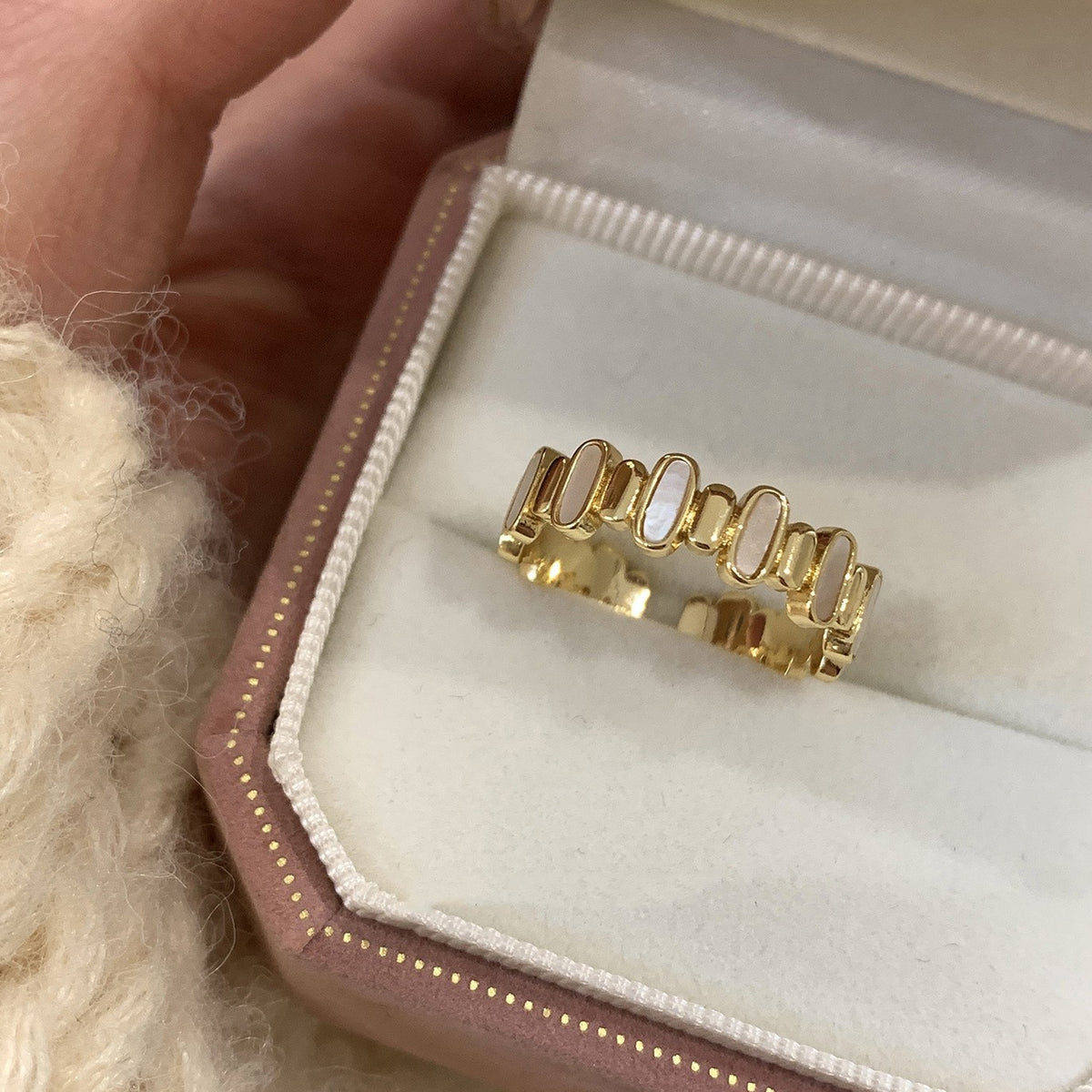 Simple Zircon Plain Ring Women's Niche Light Luxury Jewelry Gym From House J3885