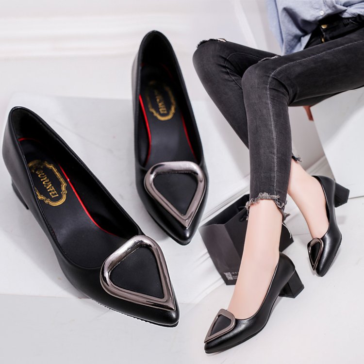High heels casual triangular buckle shoes Women DealSniper.net black 40