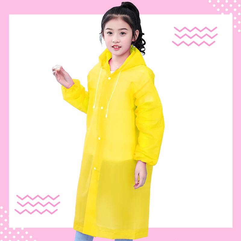 Transparent, portable and backpackable girl's poncho