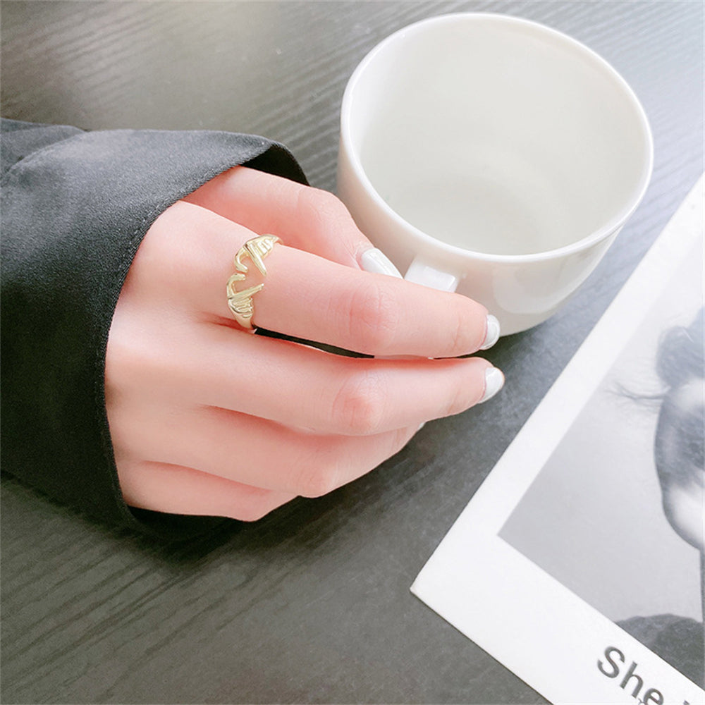 Romantic Heart Hand Hug Fashion Ring For Women Couple Jewelry Gifts