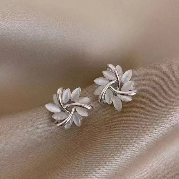 Cat's Eye Flower Earrings High Sense Geometry Earrings Jewelry Gym From House Silver T513