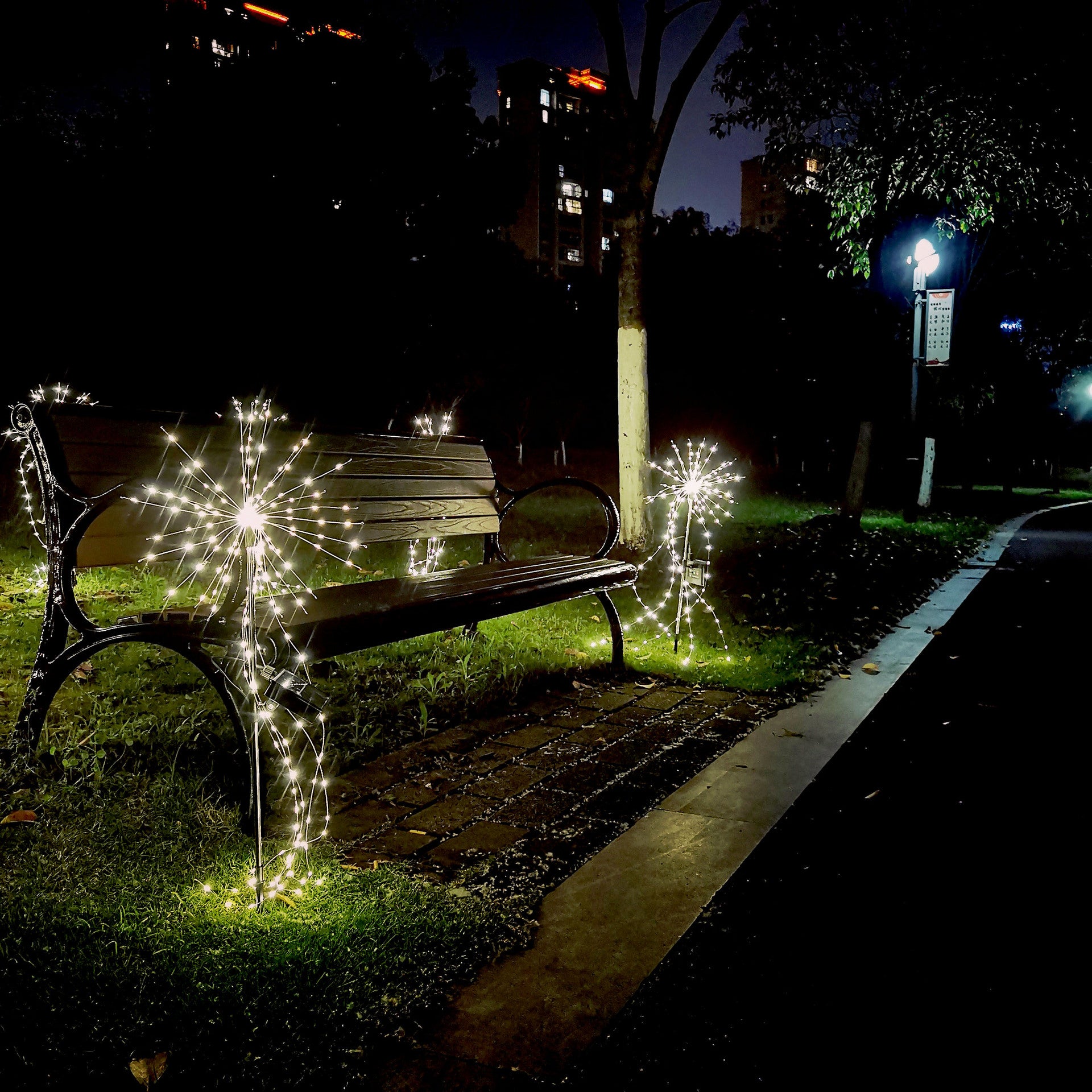 Solar Powered Garden Flowers Firework Lights Outdoor Lights Garden dealsniper-net