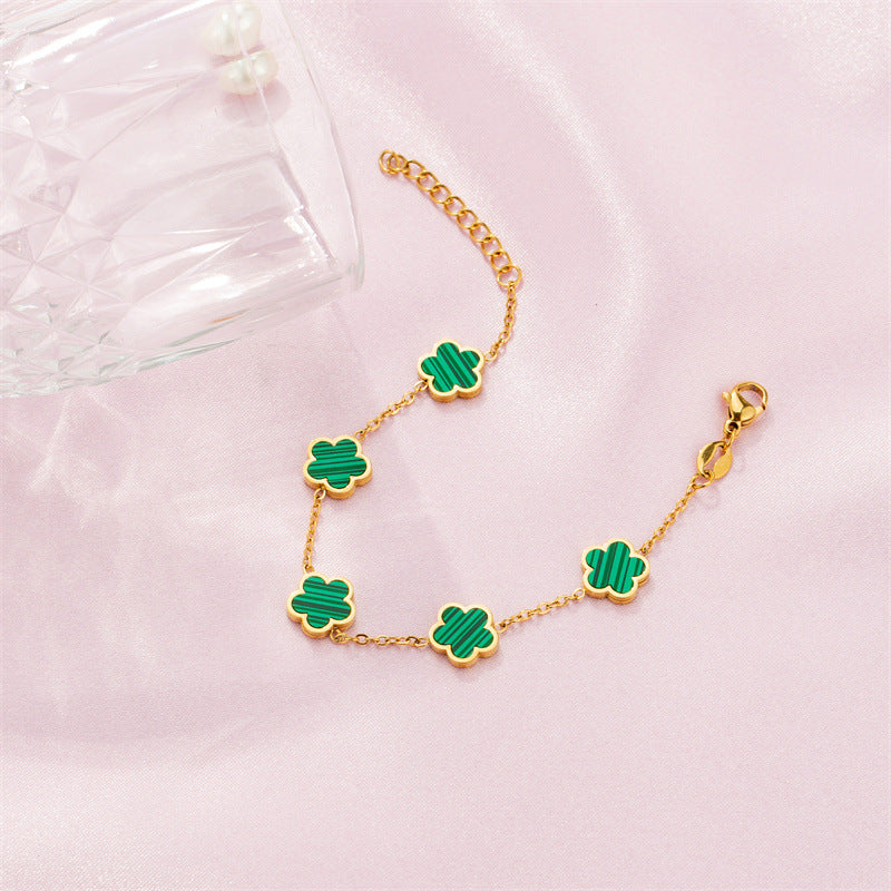 Small Fresh And Lovely Green Drop Gum Flower Jewelry Gym From House