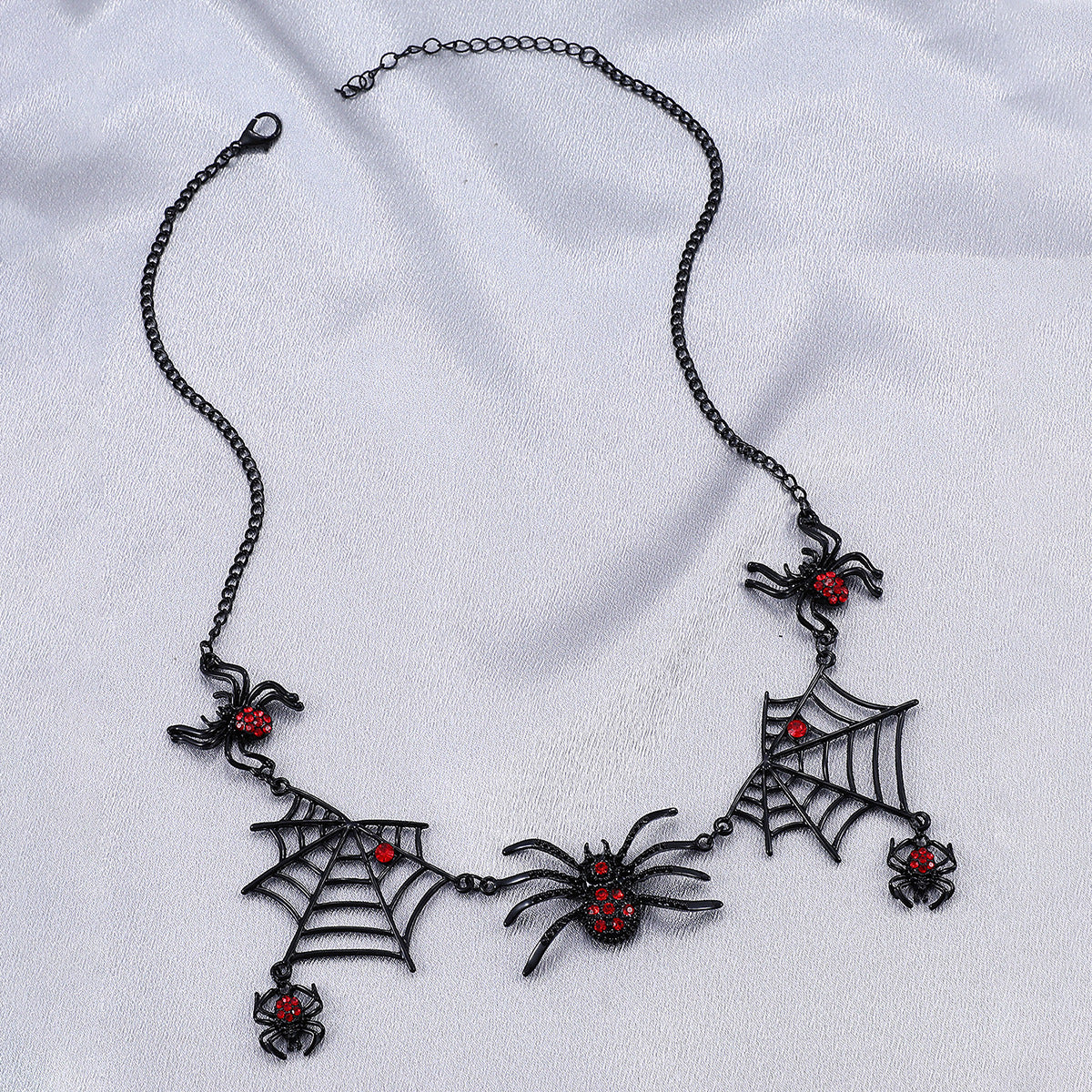 Halloween Spider And Spider Web Necklace Personality Clavicle