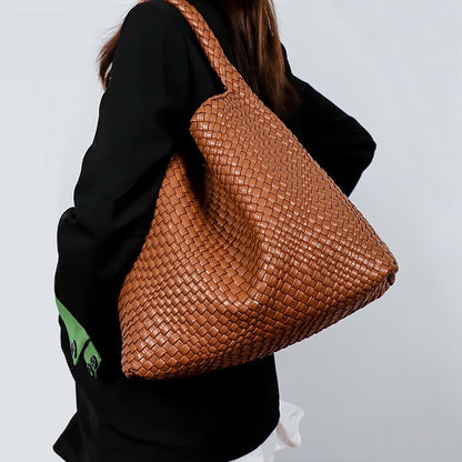 Fashion Casual Large Capacity Hand-woven Bag Women Women dealsniper-net