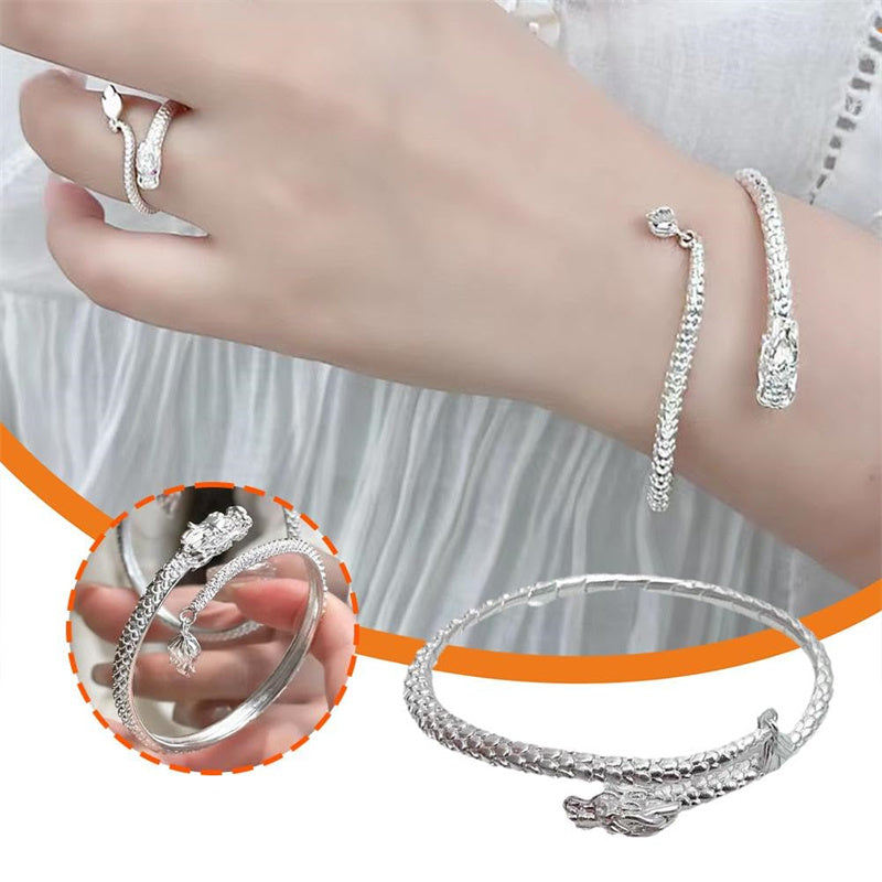 Trendy Magical Dragon Waving Its Tail Chinese Style Men And Women Jewelry Gym From House