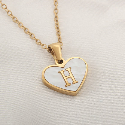 26 Letter Heart-shaped Necklace White Shell Love Clavicle Jewelry dealsniper-net H