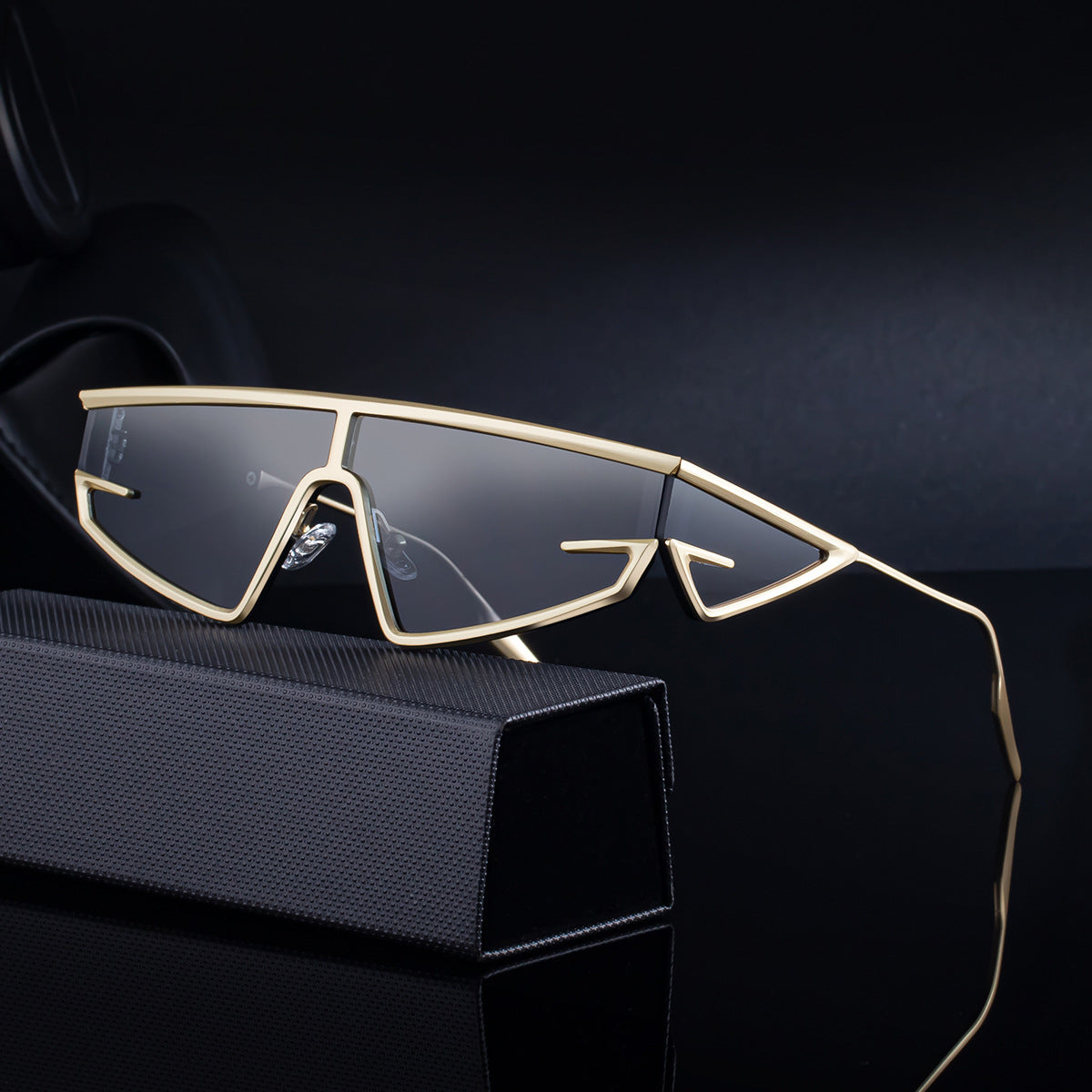 New European And American Fashion Cat-Eye Sunglasses Men Gym From House