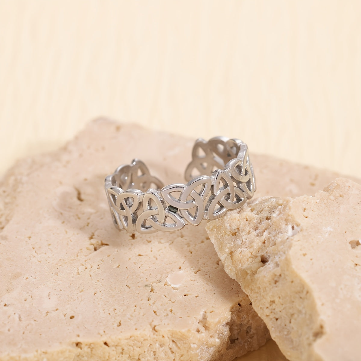 1 Piece Celtic Knot Stainless Steel Open Ring Retro Hollow Woven Band Jewelry Gym From House