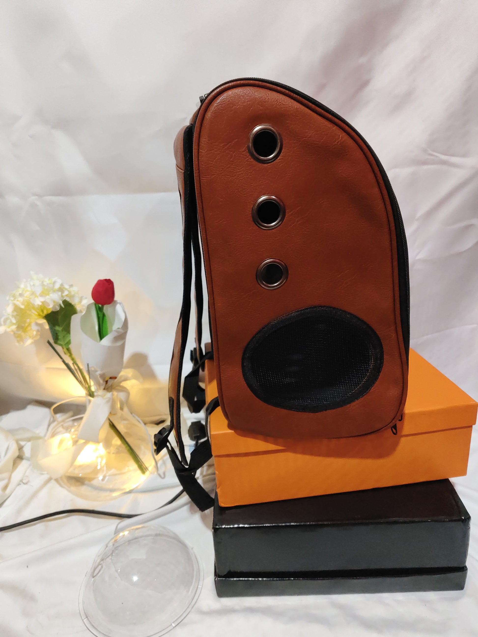 Leather pet carry backpack capsule Pets Gym From House