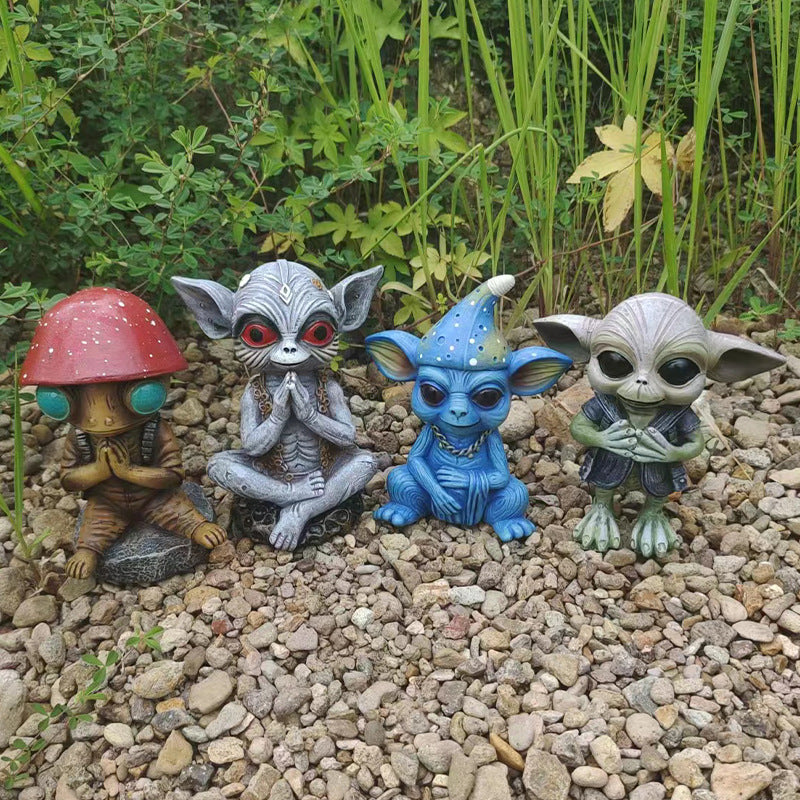 Halloween Garden Decoration Alien Statue Garden