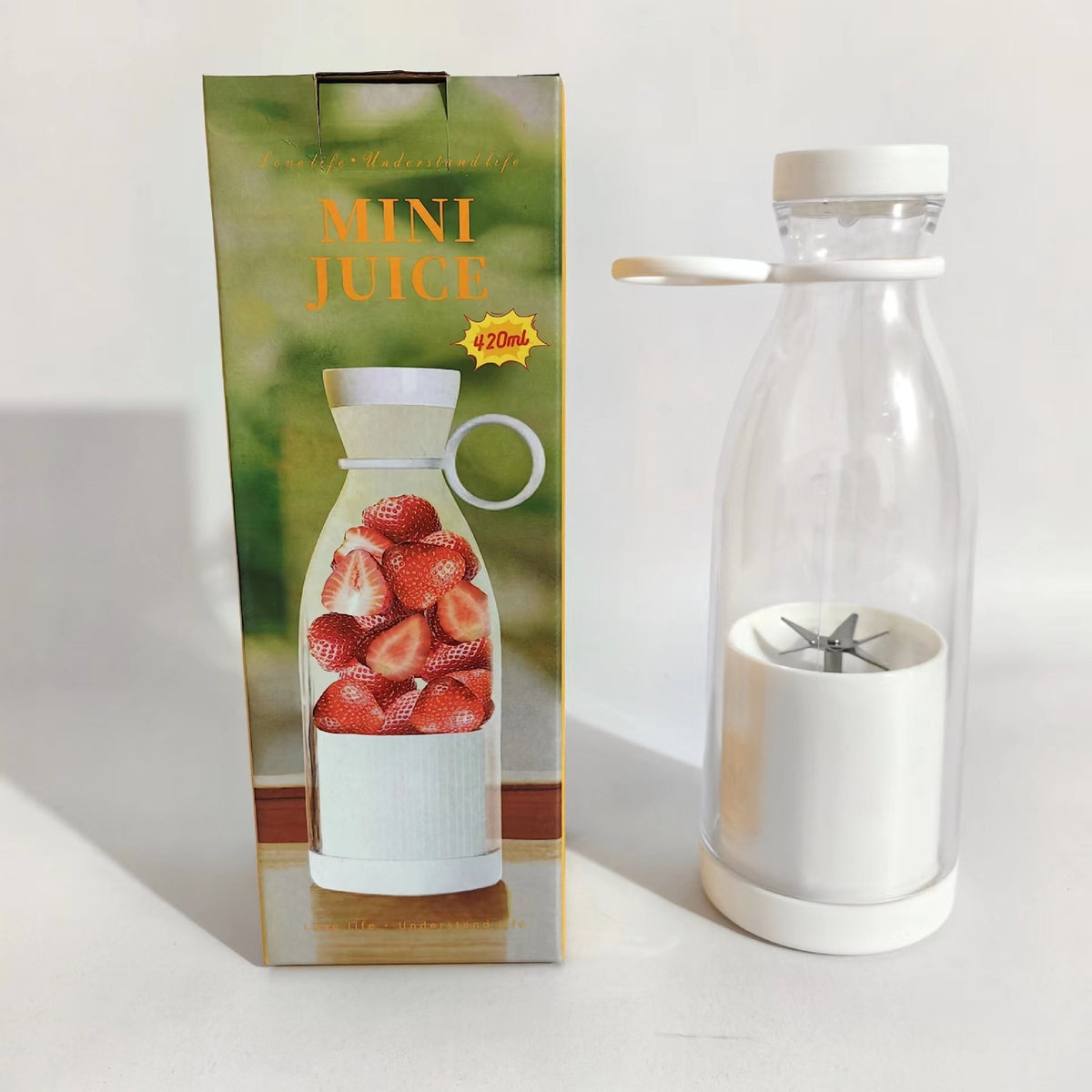 Fried Juice Blender Household Vegetables And Fruits Multi-functional Household Charging Electronics DealSniper.net White