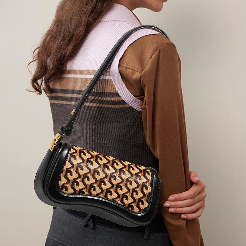 Retro Trendy Underarm Bag Fashionable High-grade Women's Bag Women Gym From House