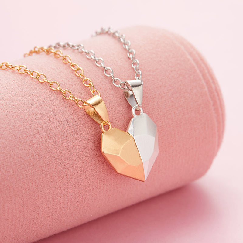 Creative Magnet Necklace Love Heart Broken Jewelry Gym From House