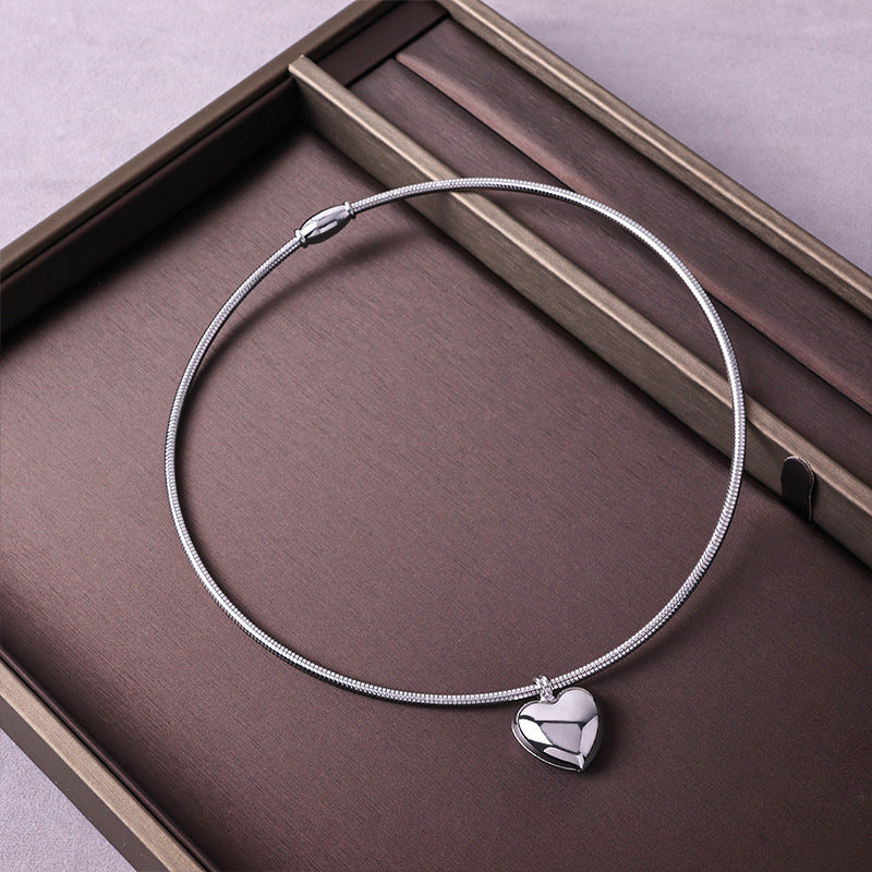 Glossy Heart-shaped Magnetic Necklace Snake Bones Jewelry DealSniper.net Love Style Silver