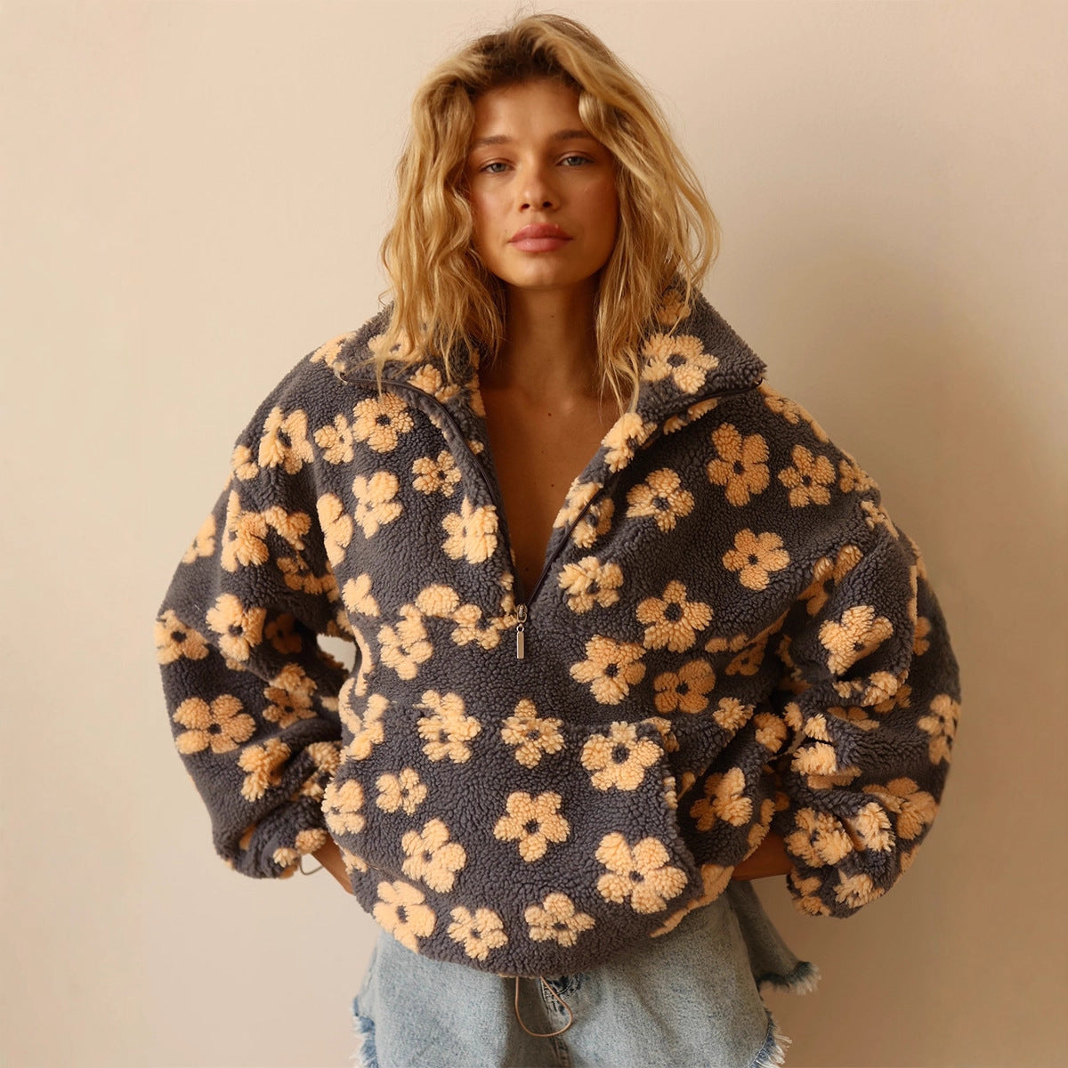 Winter Flowers Lambskin Sweatshirt With Big Pocket Women null