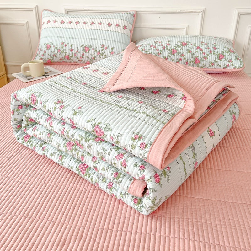 Quilted Bed Cover Three-piece Class A Maternal House dealsniper-net Flowers 200x230cm Bedspread