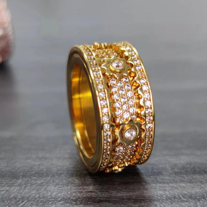 Inlaid stone inlaid with gypsophila diamond gear Jewelry Gym From House