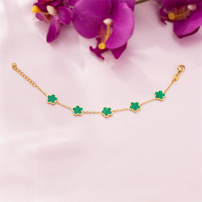 Small Fresh And Lovely Green Drop Gum Flower Jewelry Gym From House
