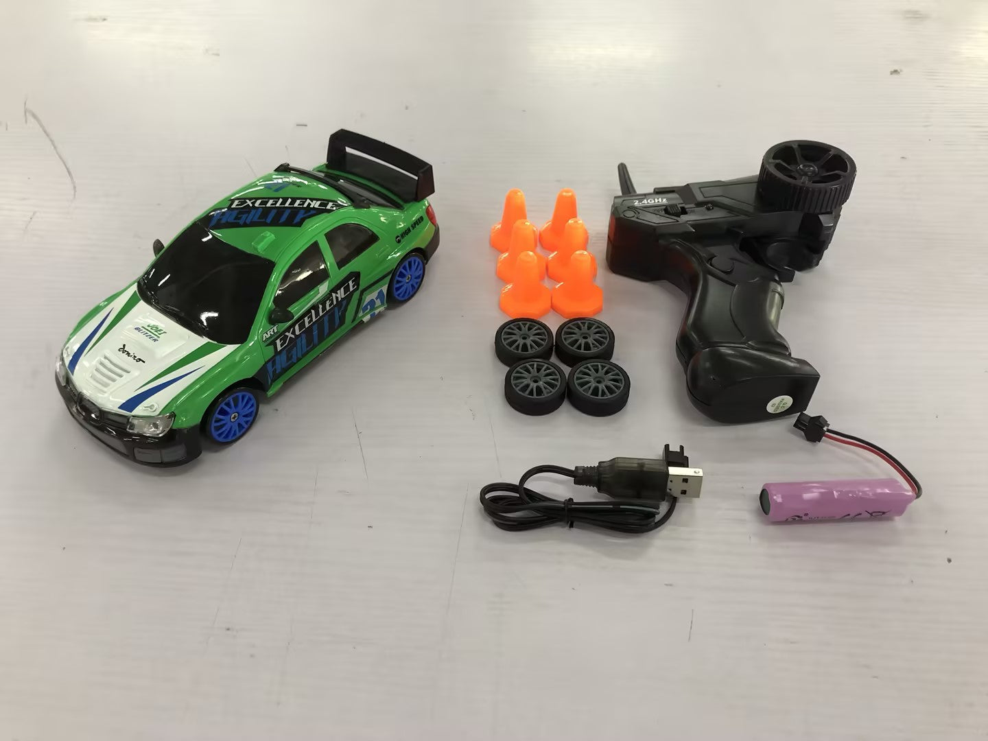 2.4G Drift Rc Car 4WD RC Drift Car Toy Remote Control Christmas Gifts