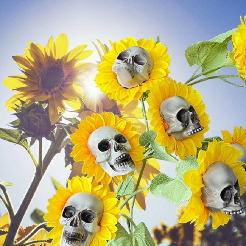 Skull Sunflower Halloween Decoration Garden Simulation