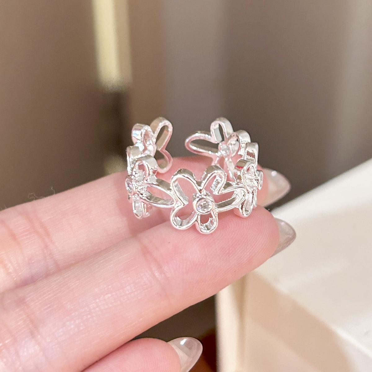 Simple Zircon Plain Ring Women's Niche Light Luxury Jewelry Gym From House J3637
