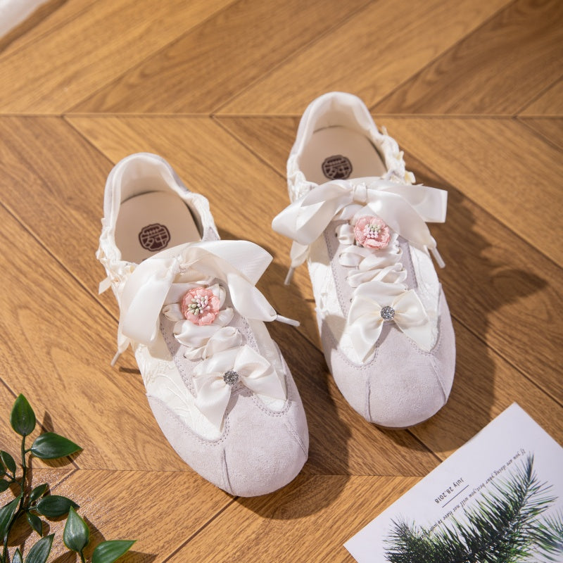 New-style Oriental Aesthetic Flower Embroidery Casual Shoes Women Gym From House