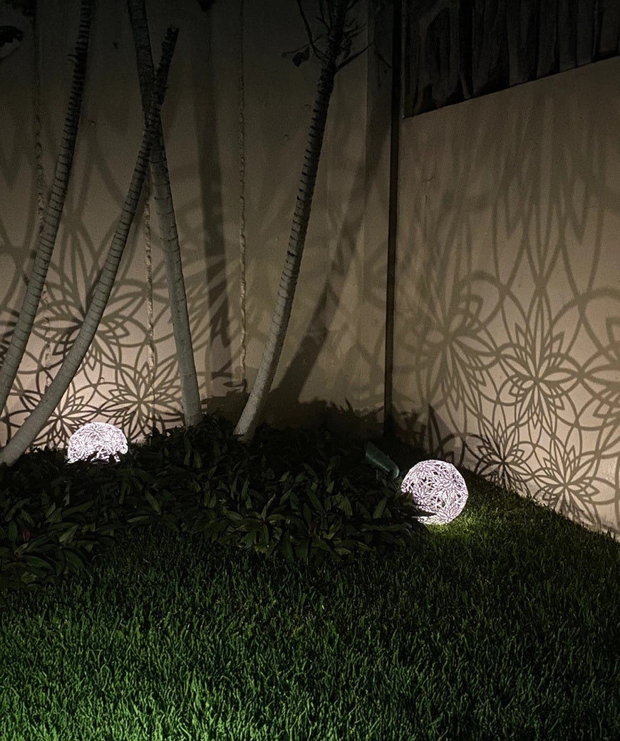 12 Inch Pendant Solar Light Garden DealSniper.net