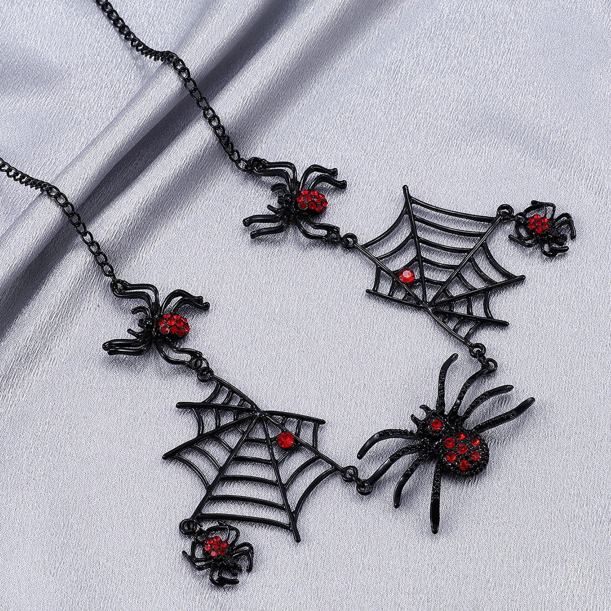 Halloween Spider And Spider Web Necklace Personality Clavicle