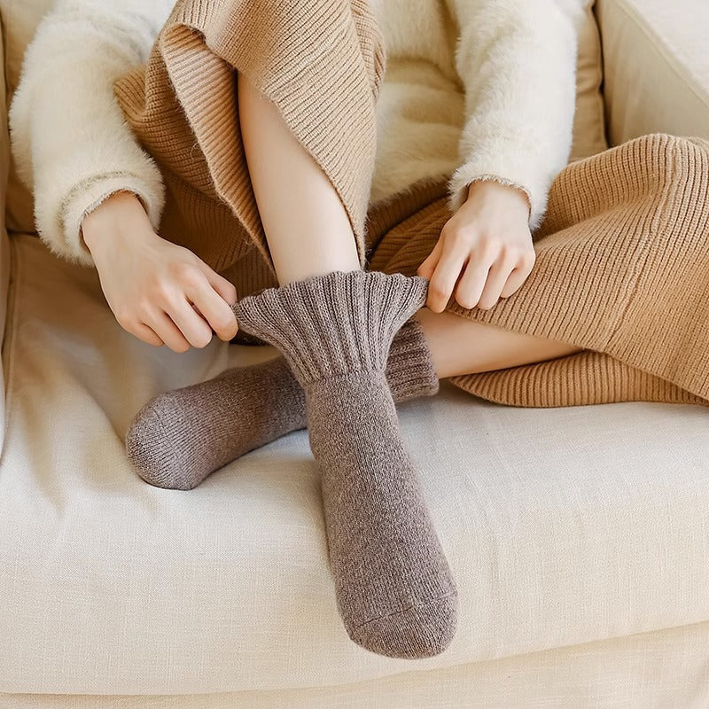 Ins Knitted Socks Winter Warm Thickened Solid Loop Socks Men null