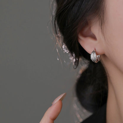 Delicate Feather Women Earrings Ins Style Niche Designed Jewelry Gym From House