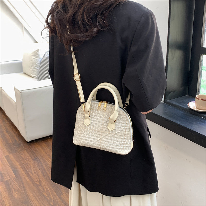 Fashionable Simple New Western Style Shoulder Messenger Bag Women Gym From House