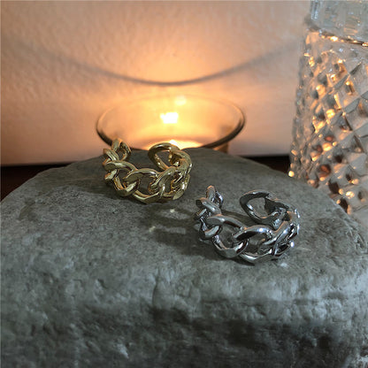 Fashion ring chain with unique design