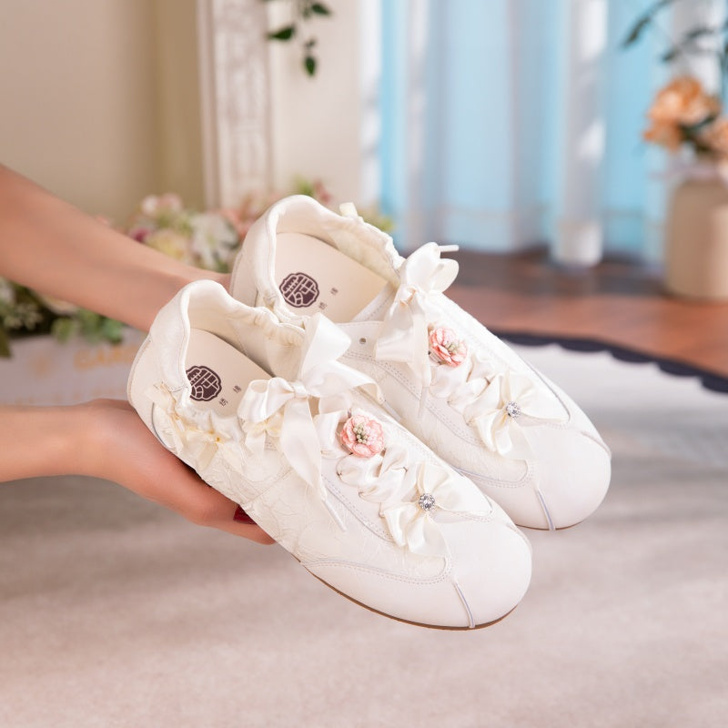 New-style Oriental Aesthetic Flower Embroidery Casual Shoes Women Gym From House