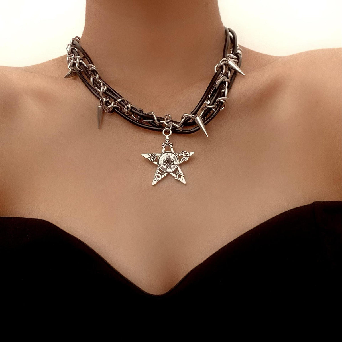 Y2k Rivets Skull Stars Pendants Necklaces Hot Girls Gothic Punk Jewelry Gym From House