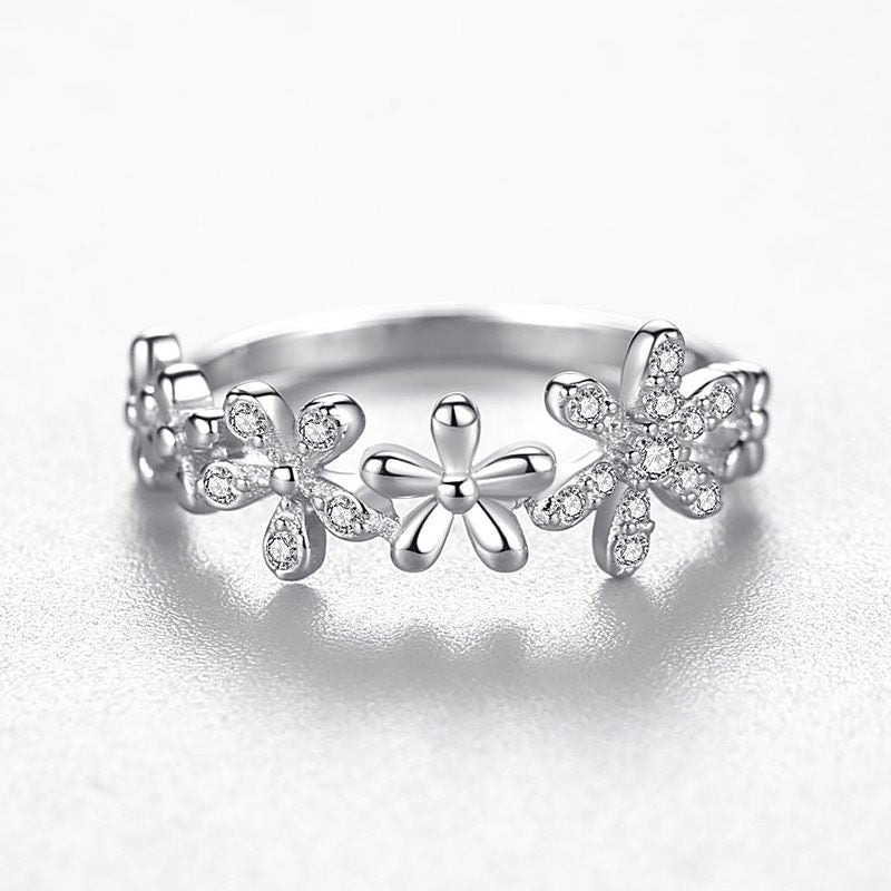 Sterling Silver Daisy Ring Female Korean Fashion Light Luxury Micro Diamond Ring Jewelry dealsniper-net